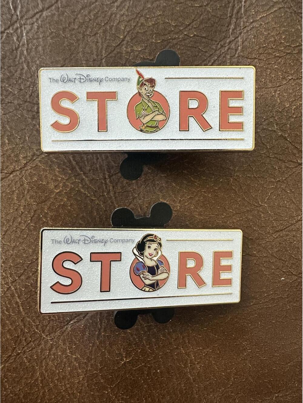 DEC Cast Disney Store Logo Peter Pan Snow White set of 2 Mystery Pin Series 2